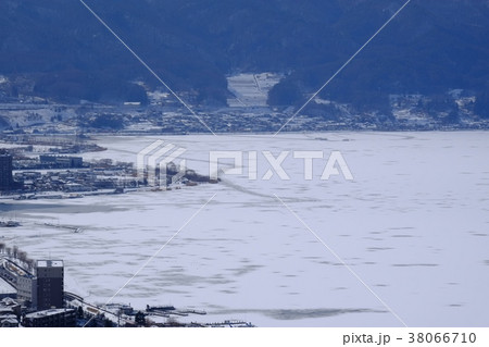 御神渡り（一之御渡り、旧六斗川河口付近） 38066710