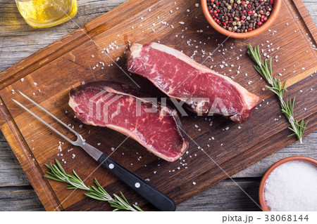 Dry aged New York steak 38068144