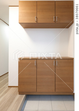 新築住宅 玄関 下駄箱 新築住宅 玄関 下駄箱 38070661