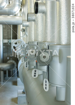 機械設備イメージ＿冷温水配管 38071834