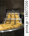 Instant noodles in production center 38077200