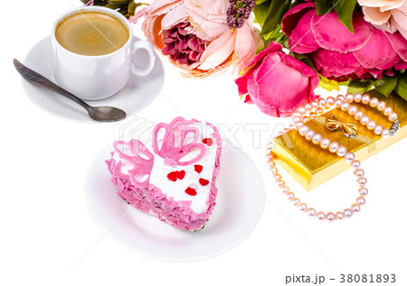Romantic lunch with gift for Valentine's Day Romantic lunch with gift for Valentine's Day 38081893