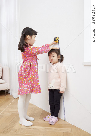 壁 女性 女 38082427