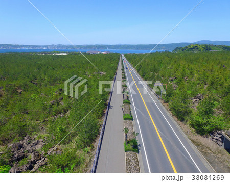 桜島の溶岩道路空撮 38084269
