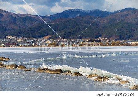 御神渡り 諏訪湖 御神渡り 諏訪湖 38085934