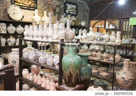 ベトナムバッチャン焼工房 38090038