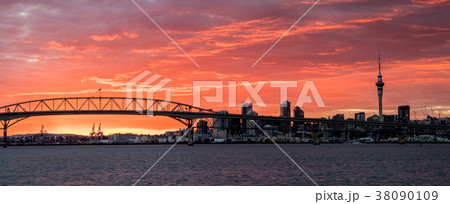 Auckland Harbour Bridge Sunrise Auckland Harbour Bridge Sunrise 38090109