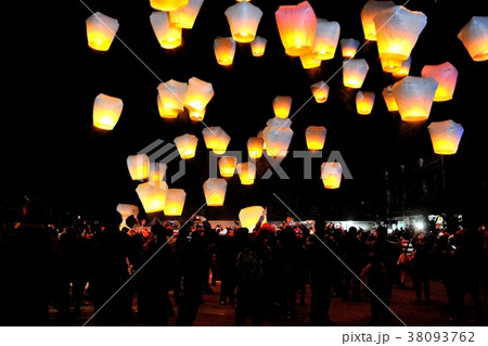 夜 ナイト 祭り 38093762