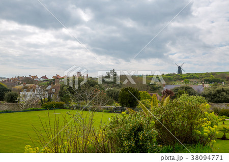 Beautiful spring landscape in Rottingdean. 38094771
