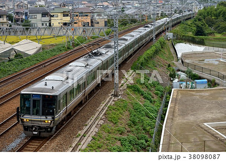 223系1000番台新快速12両 223系1000番台新快速12両 38098087