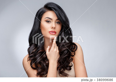 Beautiful Young Woman with Clean healthy curly 38099686