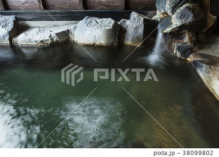 露天風呂 岩風呂 温泉イメージ の写真素材