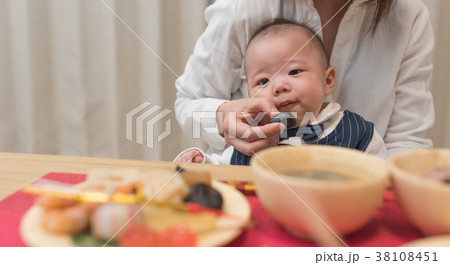 お食い初め 38108451