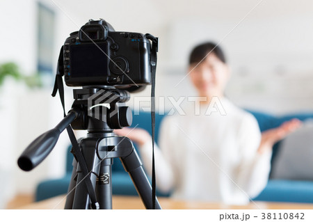 動画 撮影 クリエイター 38110842