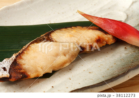 さわらの西京焼き 38112273