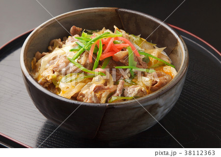牛肉の他人丼 38112363