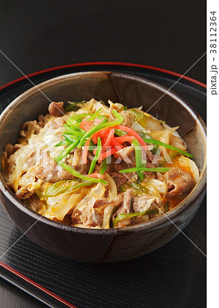 牛肉の他人丼 牛肉の他人丼 38112364