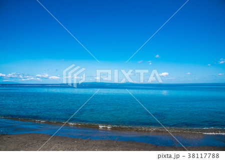 野付半島から国後島を望む　根室海峡 38117788