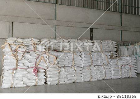 Hemp sacks containing rice in warehouse Hemp sacks containing rice in warehouse 38118368
