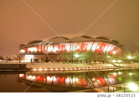 冬のビッグスワンライトアップ（新潟県） 38120515