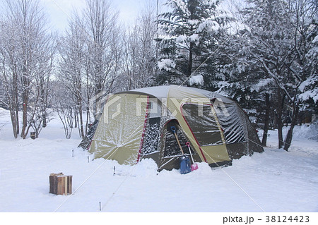 雪上キャンプ 雪上キャンプ 38124423