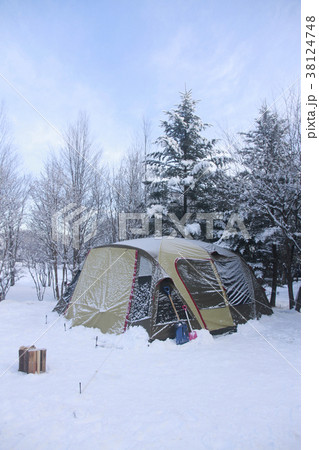 雪上キャンプ 38124748