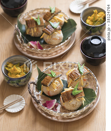 うなぎのチラシ寿司 うなぎのチラシ寿司 38124764