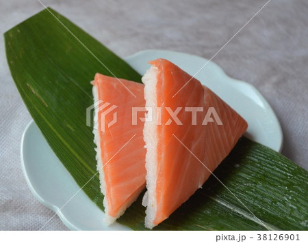 富山の名産品・ますのすし 38126901