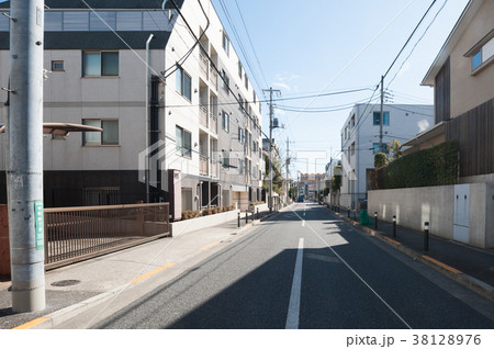 東京世田谷散歩、中町四丁目、上野毛四丁目交差点付近、 38128976
