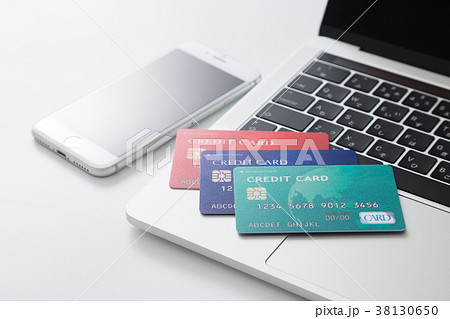 クレジットカード 38130650