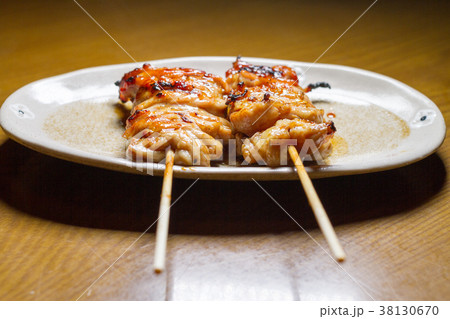 焼鳥 38130670