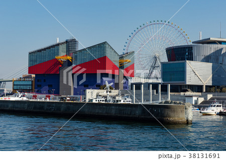 大阪海遊館と大観覧車 の写真素材