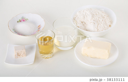 Ingredients for dough. Ingredients for dough. 38133111