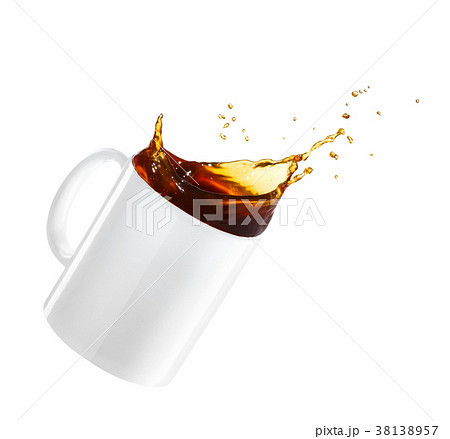 mug of spilling coffee 38138957