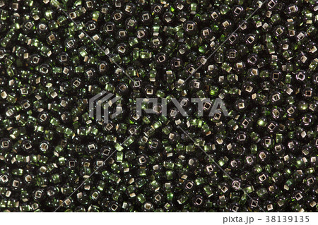 Dark slate grey seed beads. 38139135