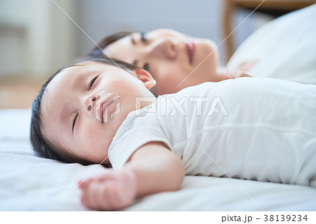 育児イメージ 38139234