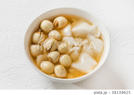豆花　台湾の豆腐スウィーツ　Toufa (Tofu Pudding) 38139625