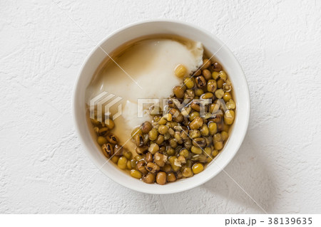 豆花　台湾の豆腐スウィーツ　Toufa (Tofu Pudding) 38139635