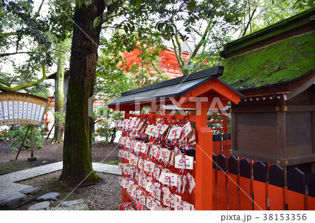 縁結び絵馬と楼門 縁結び絵馬と楼門 38153356