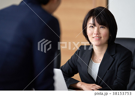 サラリーマン ミーティング サラリーマン ミーティング 38153753