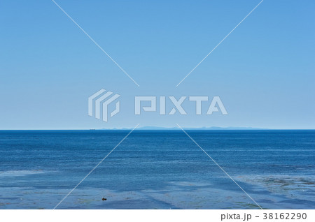 北海道 宗谷岬からの樺太島の眺め 北海道 宗谷岬からの樺太島の眺め 38162290