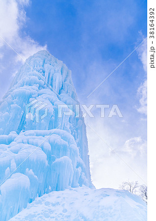 冬の北海道　2018 千歳・支笏湖氷濤まつり 38164392