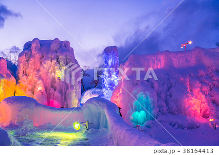 冬の北海道　2018 千歳・支笏湖氷濤まつり 38164413