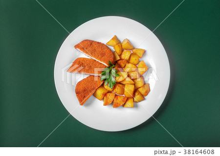 Schnitzel with potatoes for the menu 38164608