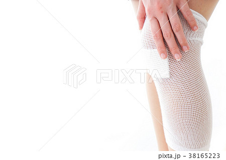 足のケガ 38165223