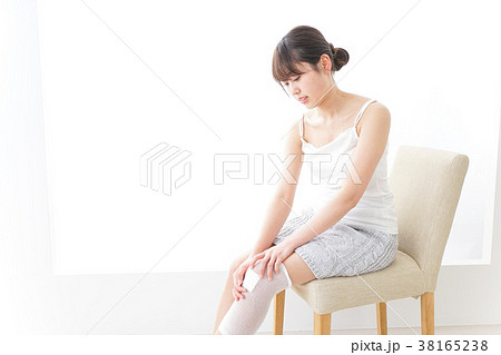 足のケガ 38165238