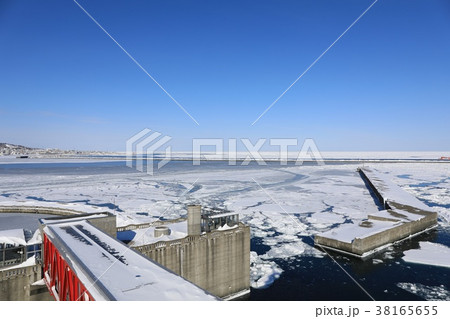 オホーツクタワーから見るオホーツクの流氷 38165655