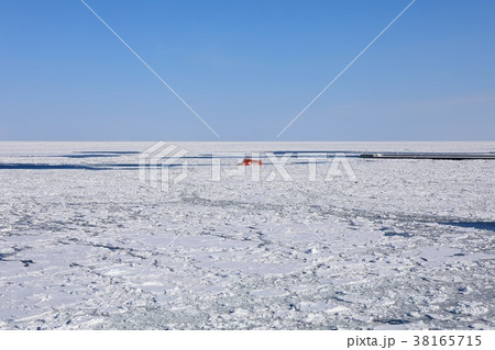 オホーツクタワーから見るガリンコ号II オホーツクタワーから見るガリンコ号II 38165715