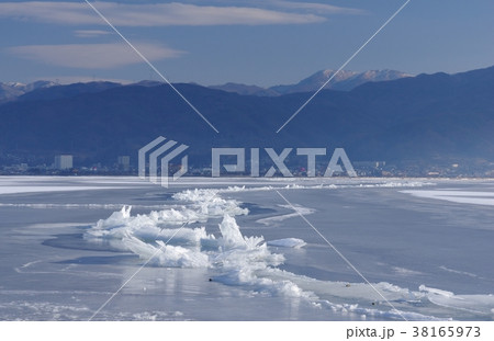 諏訪湖　御神渡　2018 38165973