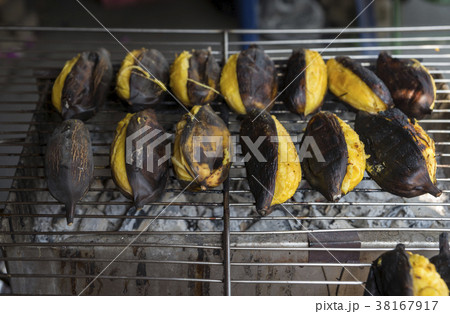 Huk Mook or Silver Bluggoe grilled Huk Mook or Silver Bluggoe grilled 38167917
